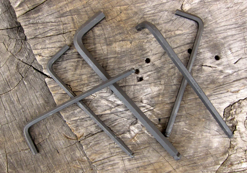 Tool - Allen wrenches. L-shape. Bondhus brand.
