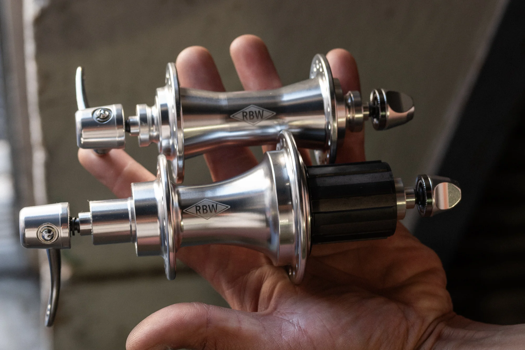 Hub - RBW Silver - Image 11
