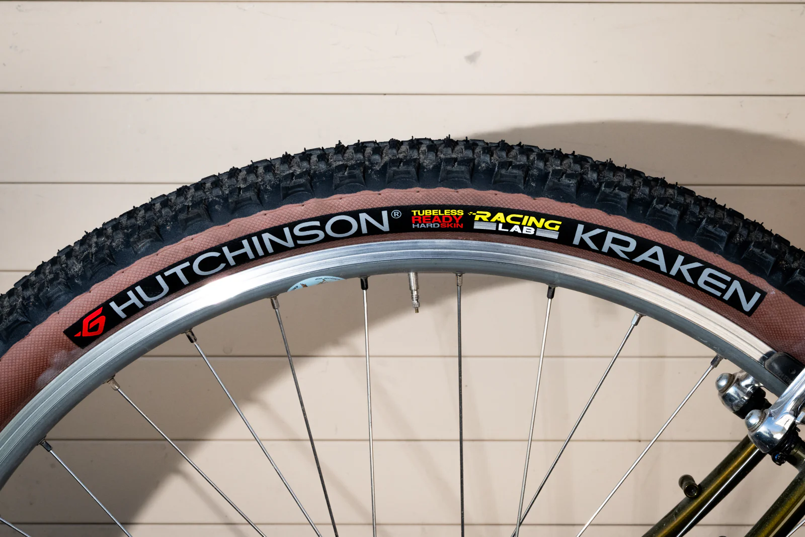 Tire - Hutchinson Kraken - Image 2