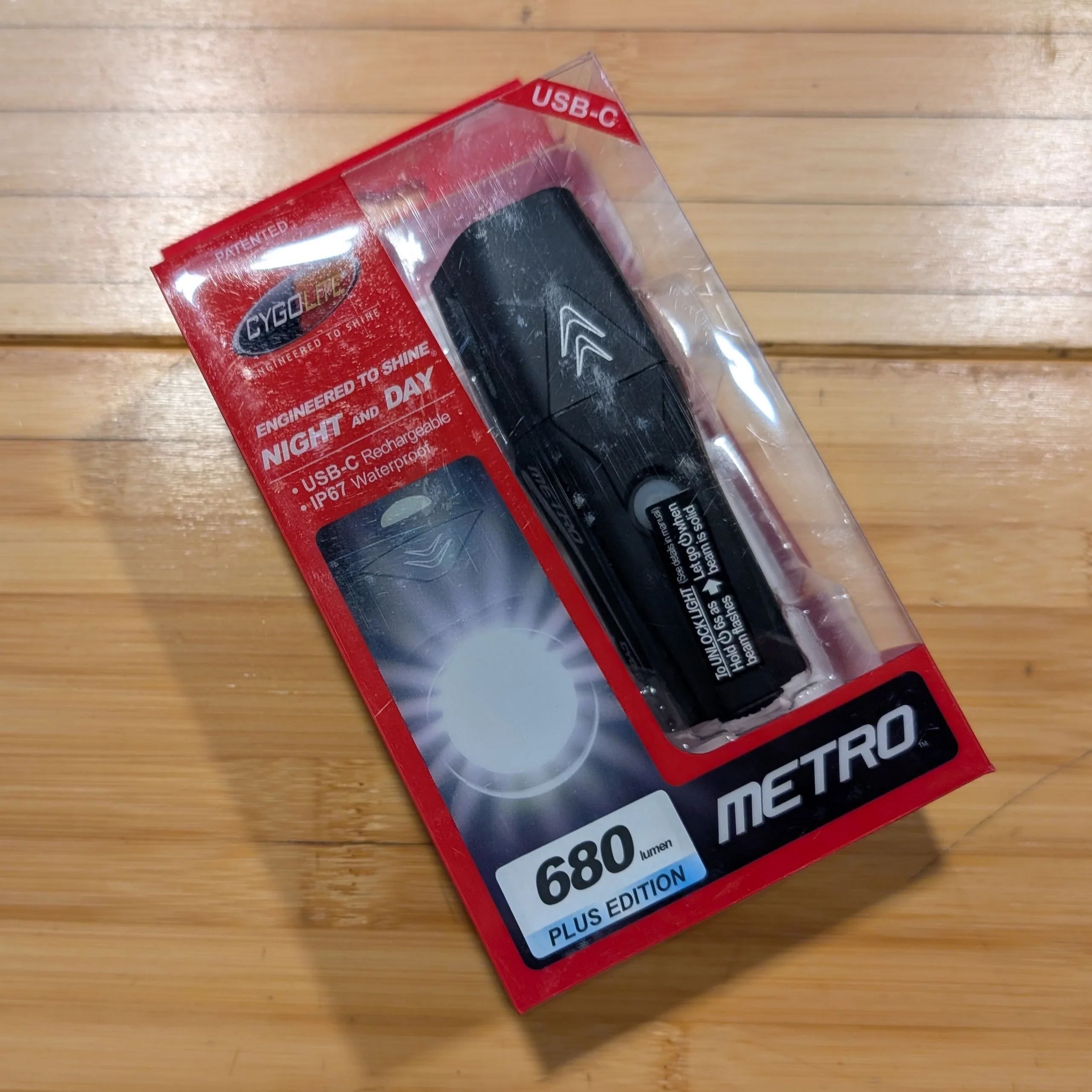 Light - Rechargeable battery - Cygolite Metro Plus 680 USB rechargeable - Image 7