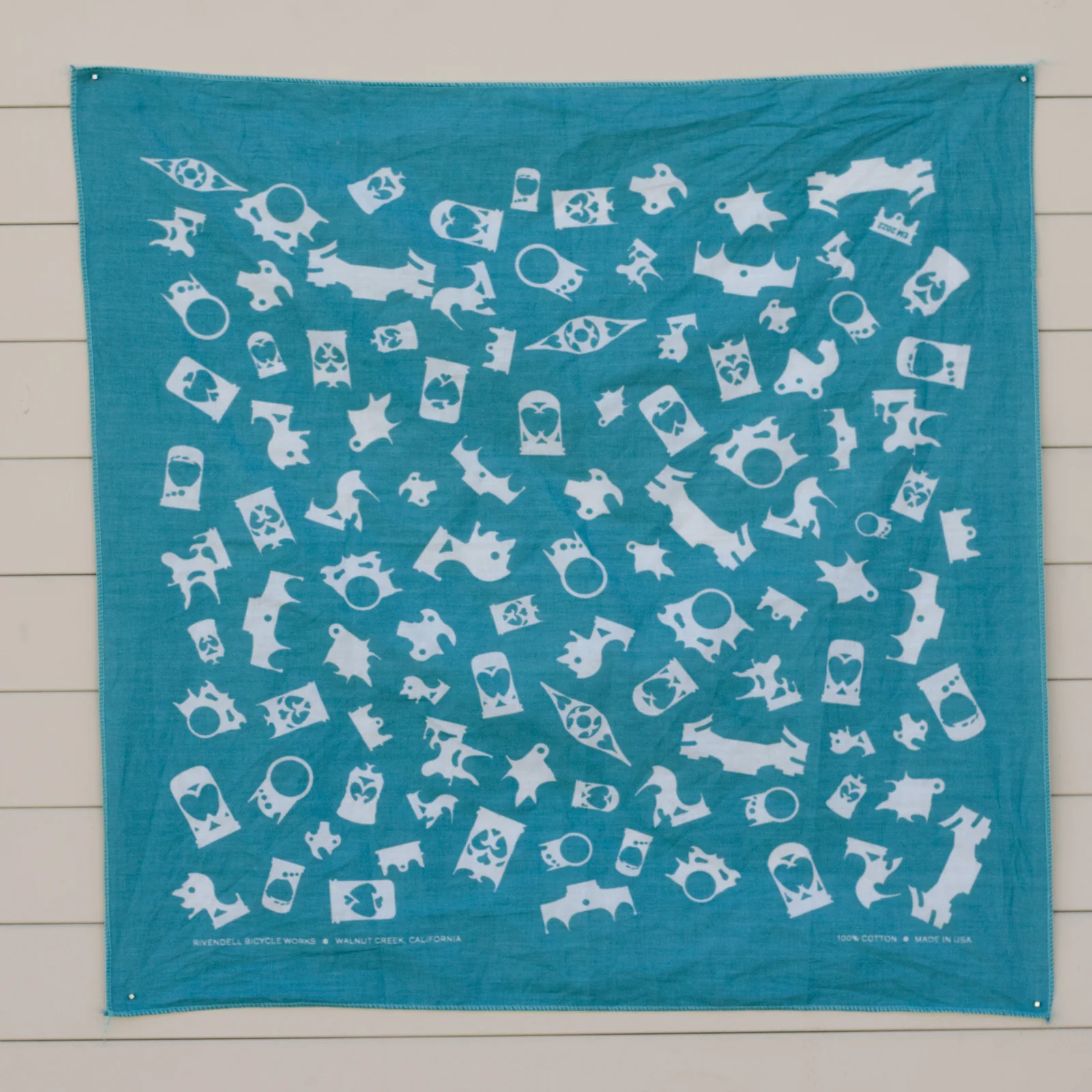 Riv Lug Bandana - Image 3