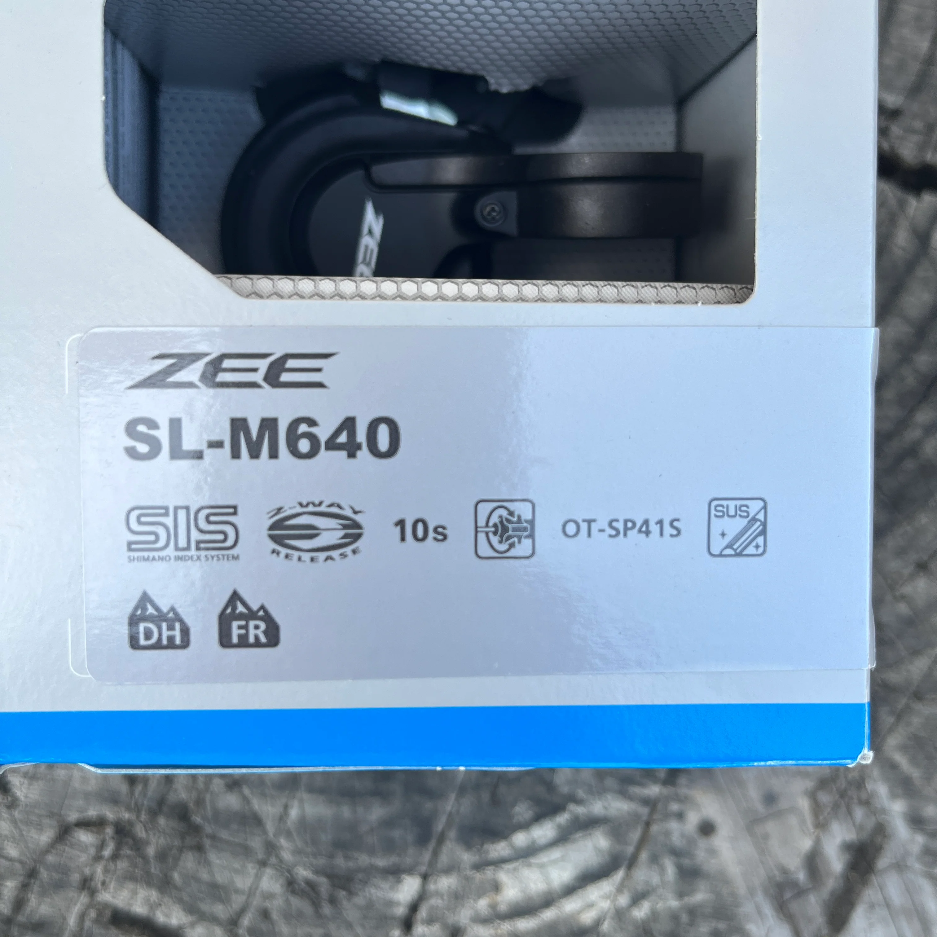 Shimano ZEE 10 speed trigger shifter SL-M640 - Image 3
